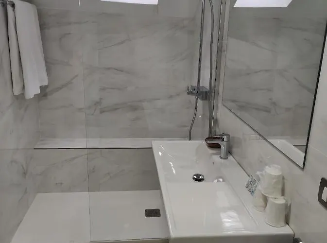 Hotell Compostela 2*